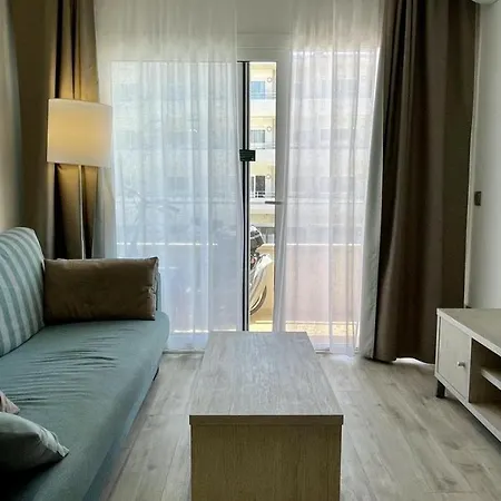 Apartament Festastar 212
